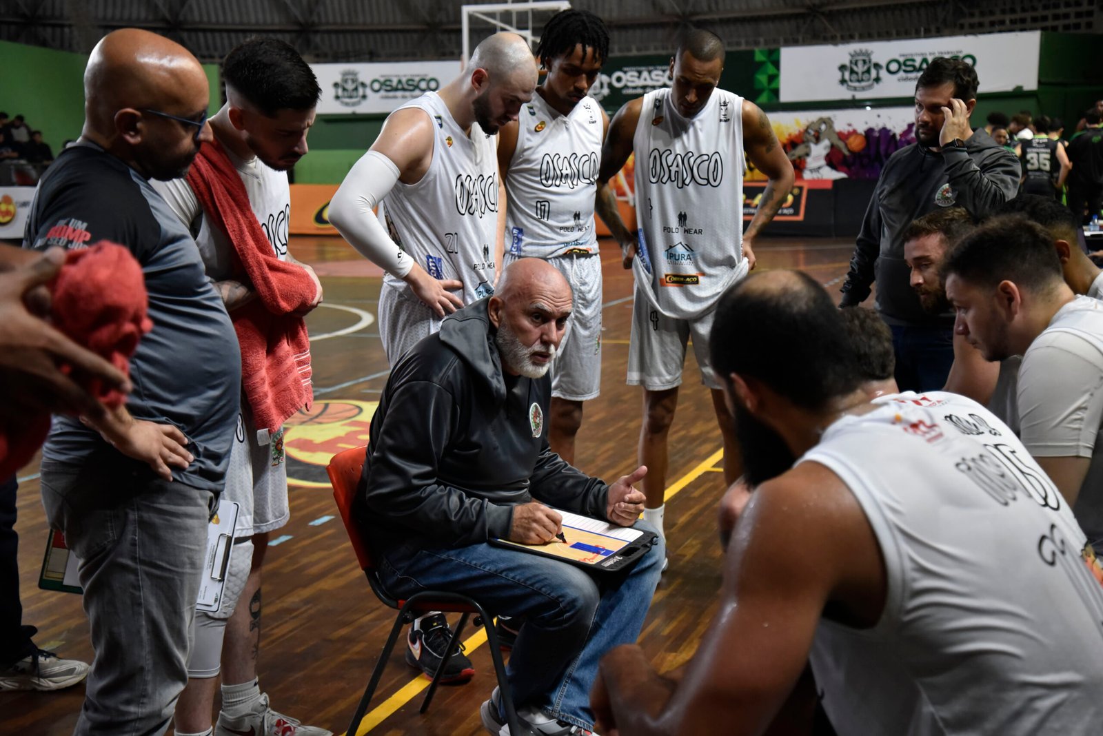 Bauru Basket vence SJC na primeira rodada do Campeonato Paulista