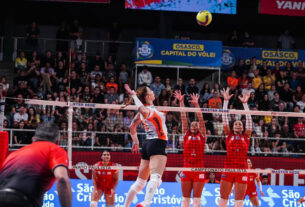 Osasco enfrenta o Sesi Bauru nesta sexta-feira, às 21h, pelo Campeonato Paulista Feminino de Vôlei, com transmissão pelo SporTV.